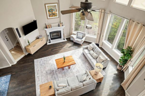 3 Kings with Theater, GameRoom and BBQ just 7 mins from Marina